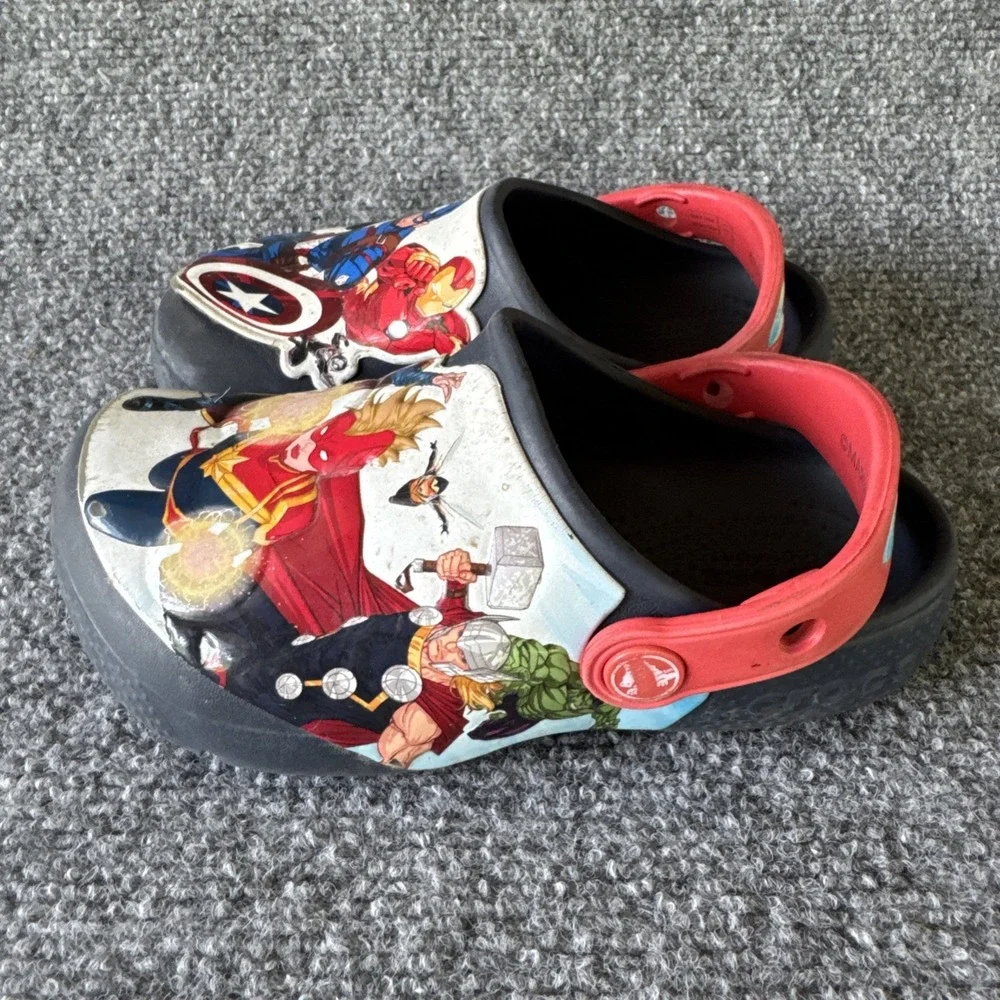CROCS captain america